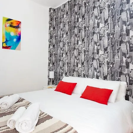 Key Sagrada Familia - Carrer Del Clot Apartment Barcelona Exterior photo
